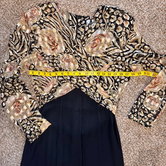 Vintage Metallic Gold Floral Bodice Dress, Size 10 - Picture 13 of 14